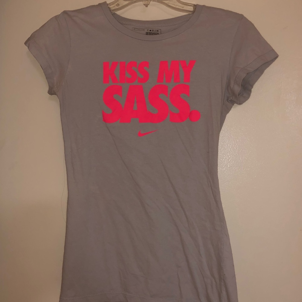 Nike t shirt